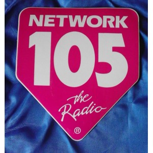 Adesivo  NETWORK  105 The Radio  Rosa (Vintage 11 X  10 cm. circa )