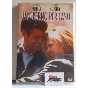 UN GIORNO PER CASO  ( Dvd usato - commedia  -  2002)